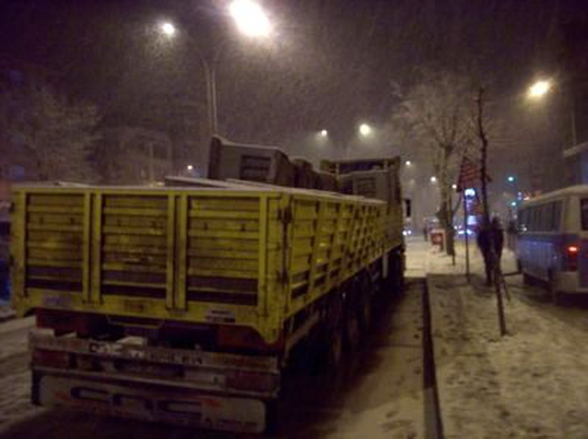Karamürsel'de Akıl Almaz Kaza 1 Ölü, 1 Yaralı