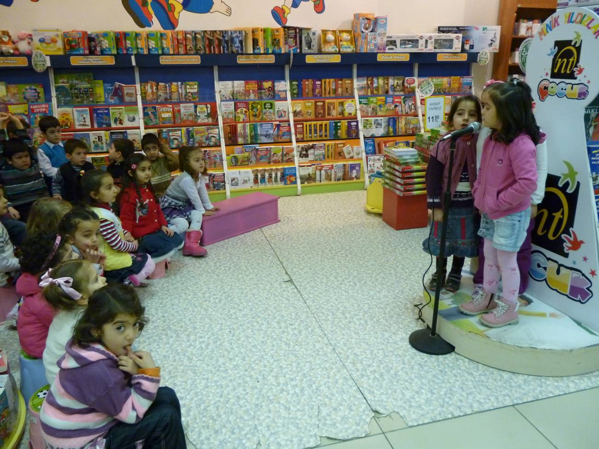 Minik Yıldızlar Sahne Aldı
