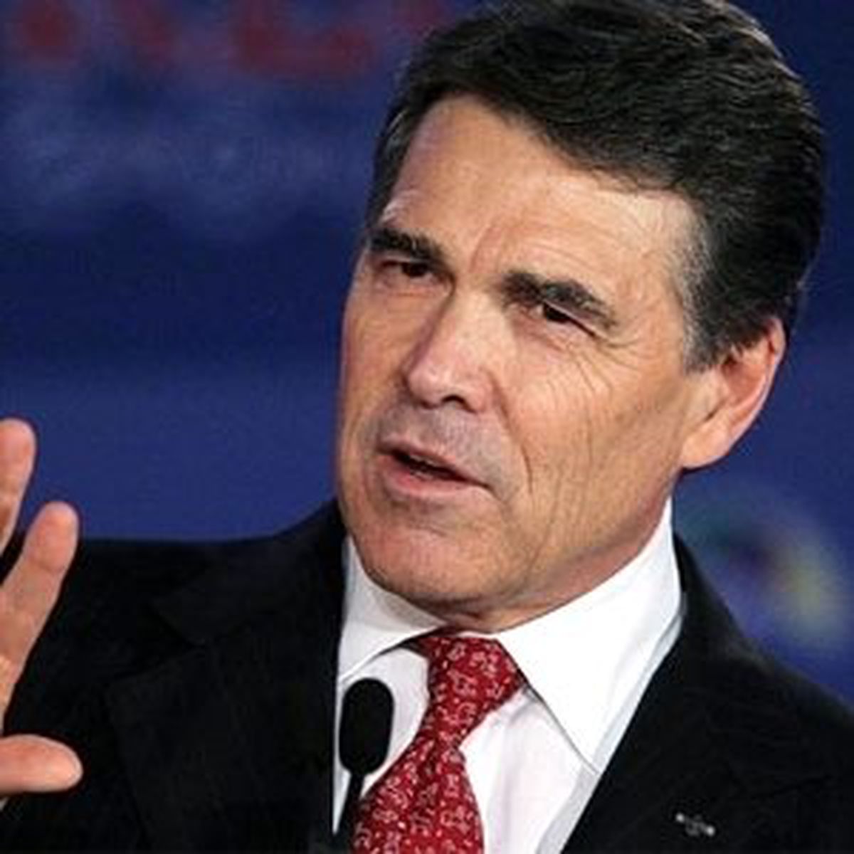 Perry, Başkanlık Yarışından Çekildi