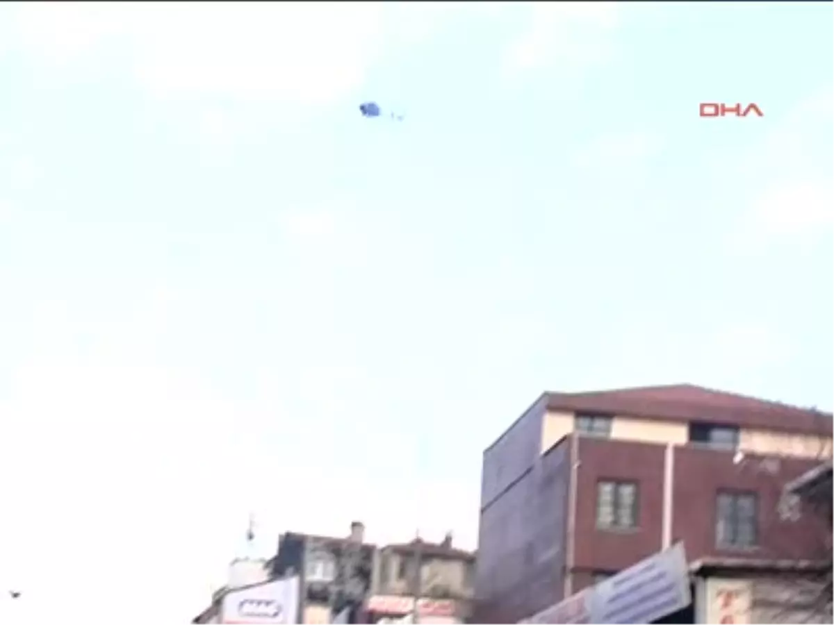 Taksim\'de Araçları Taşlayan Gruba Polis Müdahalesi 3