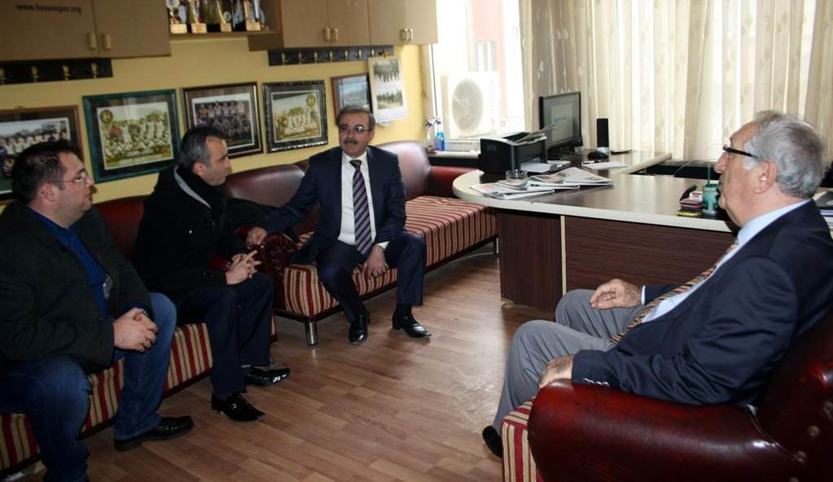 Belediye Başkanı Özacar\'dan Keşan Belediyesi ve Keşanspor\'a Taziye Ziyareti