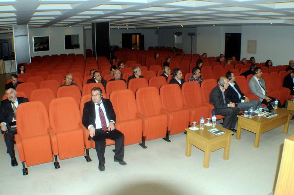 Boş Salona Nükleer Bilgilendirme