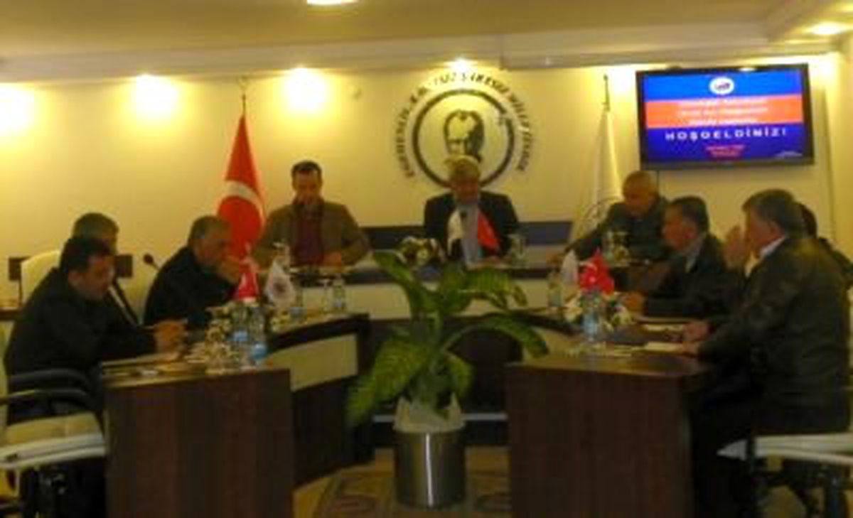 Gümüşlük Belediye Meclisi Olağanüstü Toplandı
