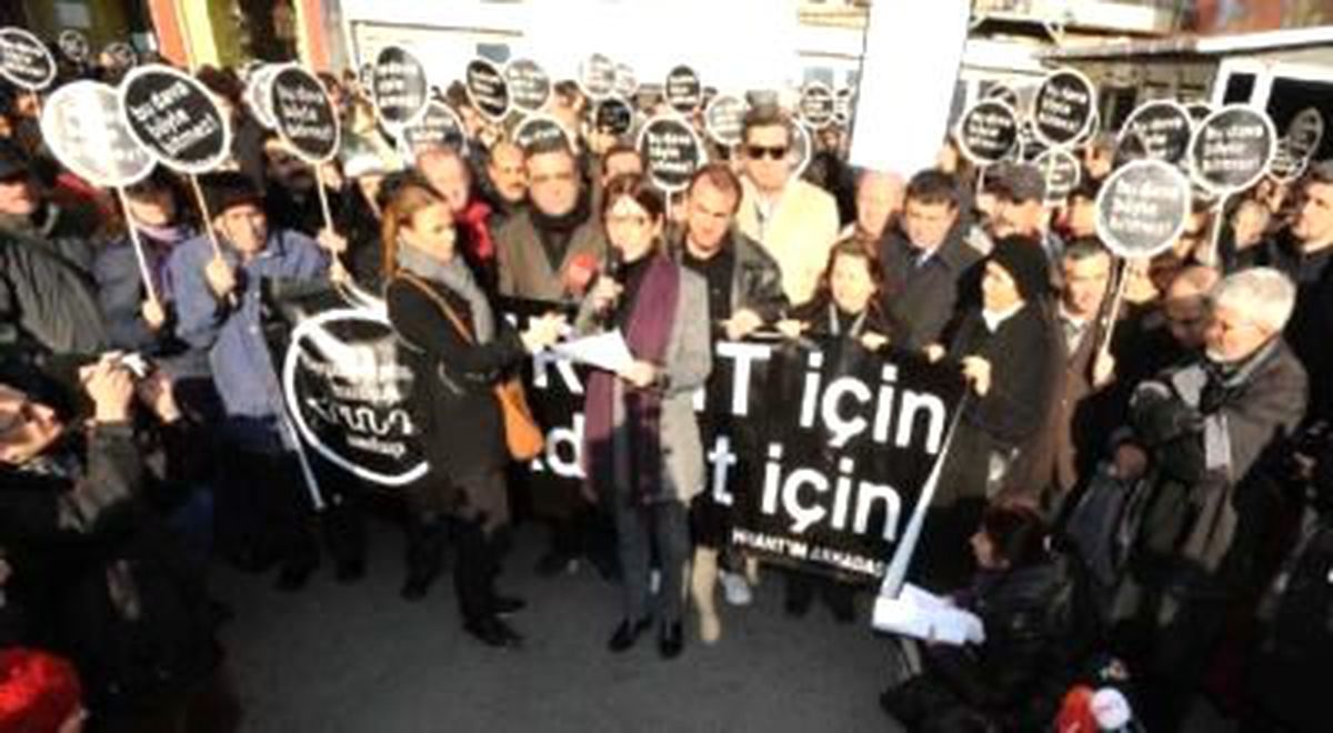 'Hrant'ın Arkadaşları' Taksim'de Yürüdü