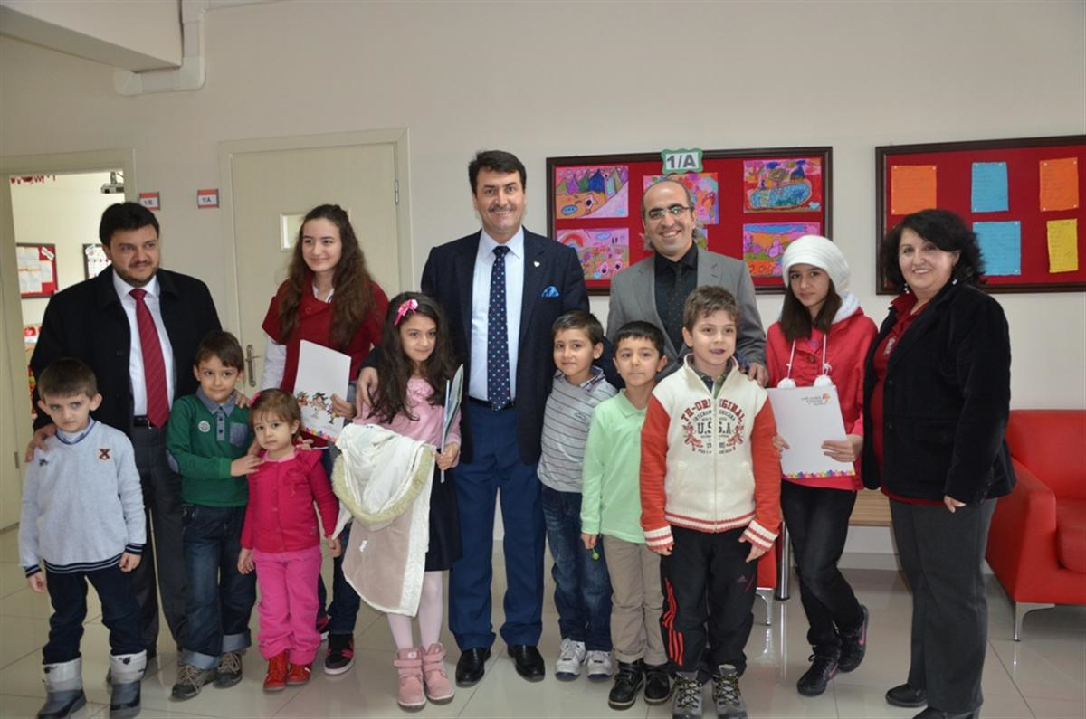 Karnelerini Babalarının Elinden Aldılar