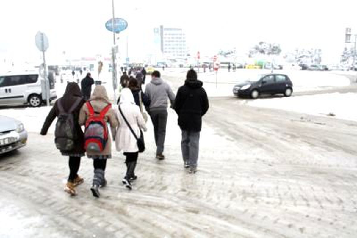 Konya -20 Dereceyi Gördü