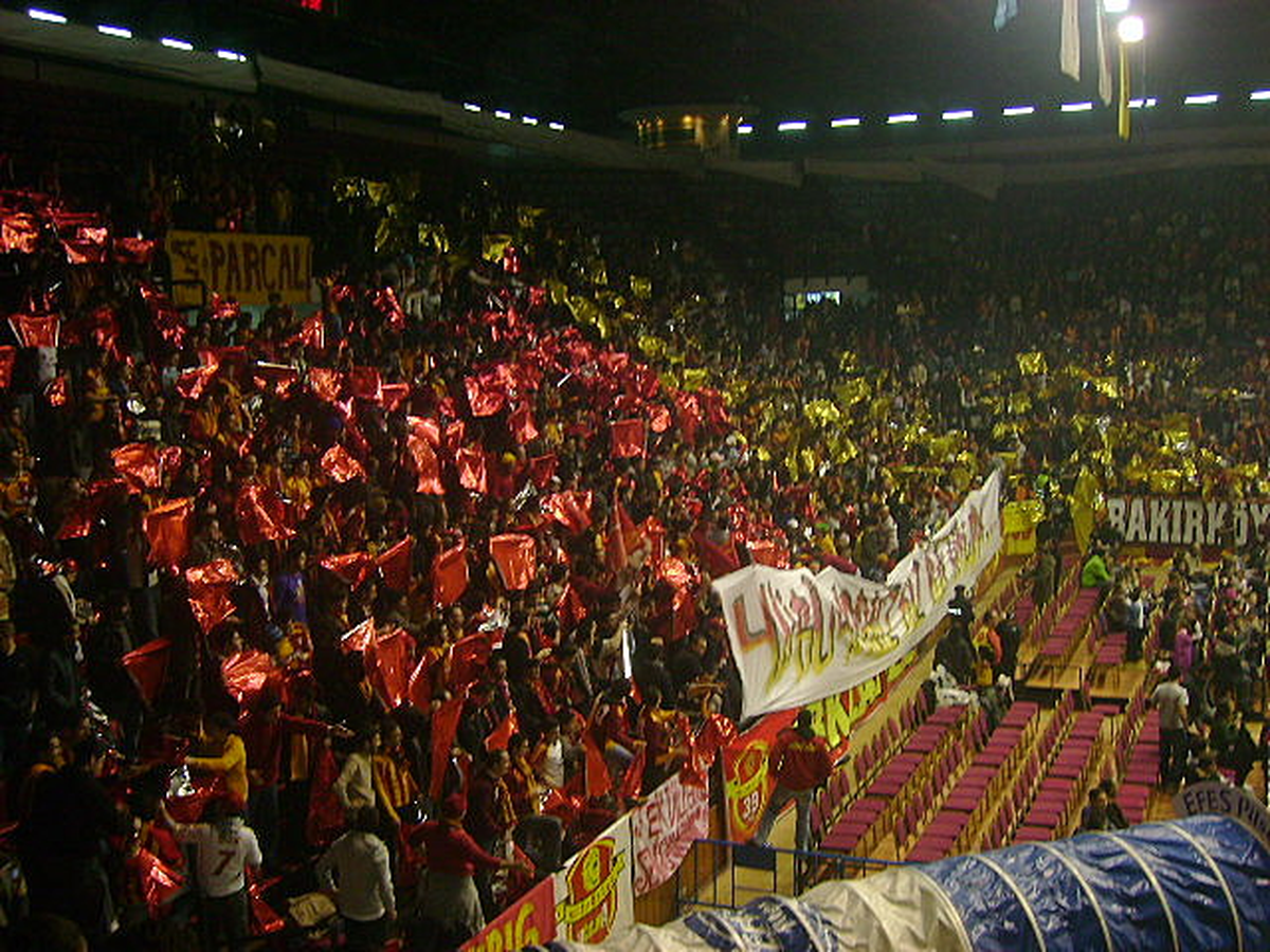Milaslı Ultraslan\'lardan Gs\'ye Destek