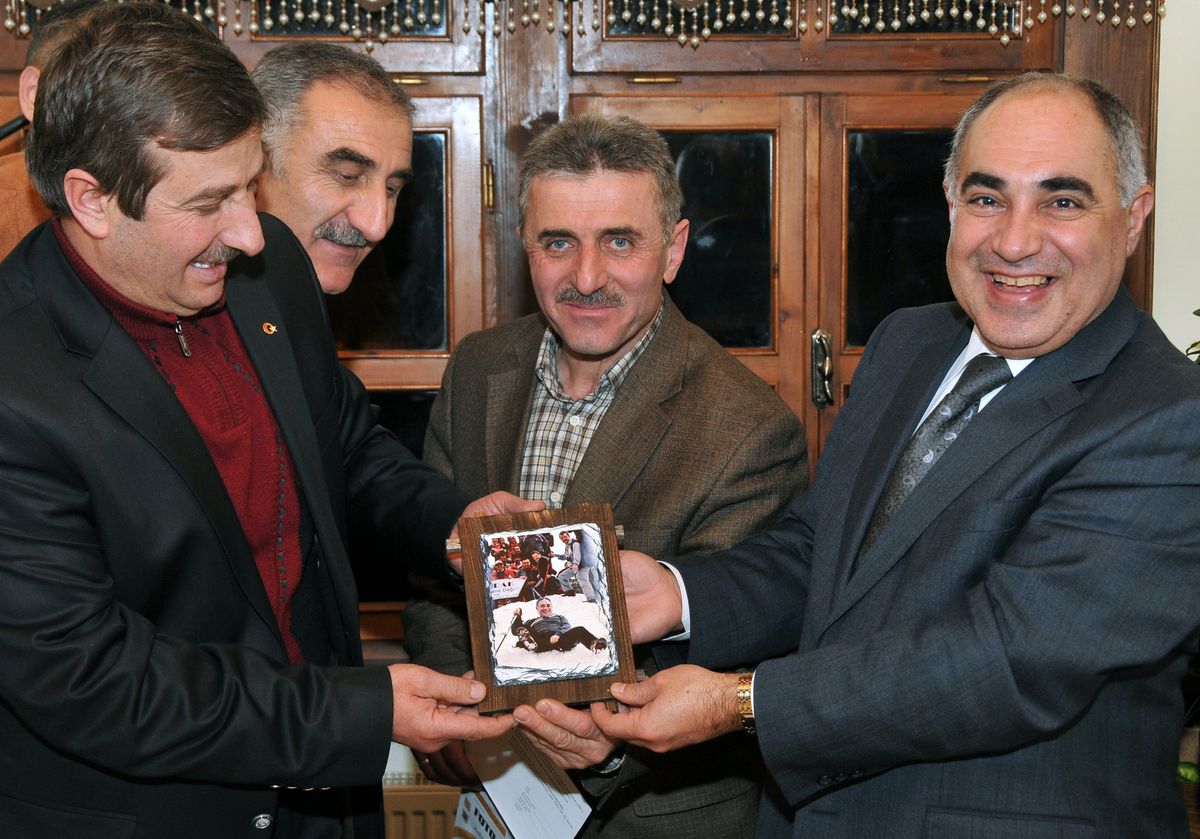 Milli Eğitim Müdürü Yıldırım'a Güdak'tan Veda Yemeği
