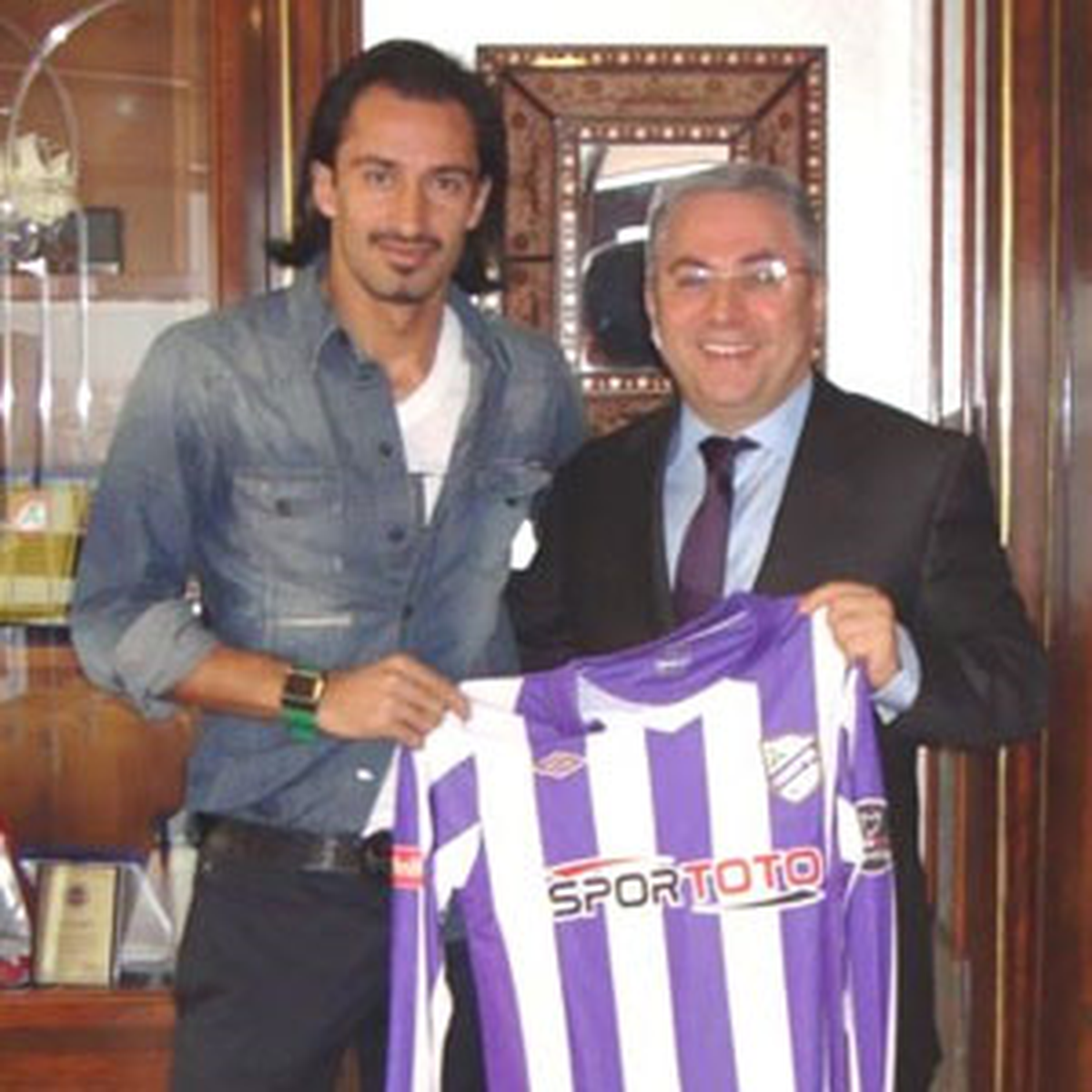 Orduspor Hasan Kabze\'ye İmzayı Attırdı