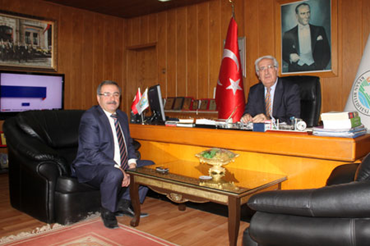 Özacar\'dan Keşan Belediyesi\'ne Taziye Ziyareti