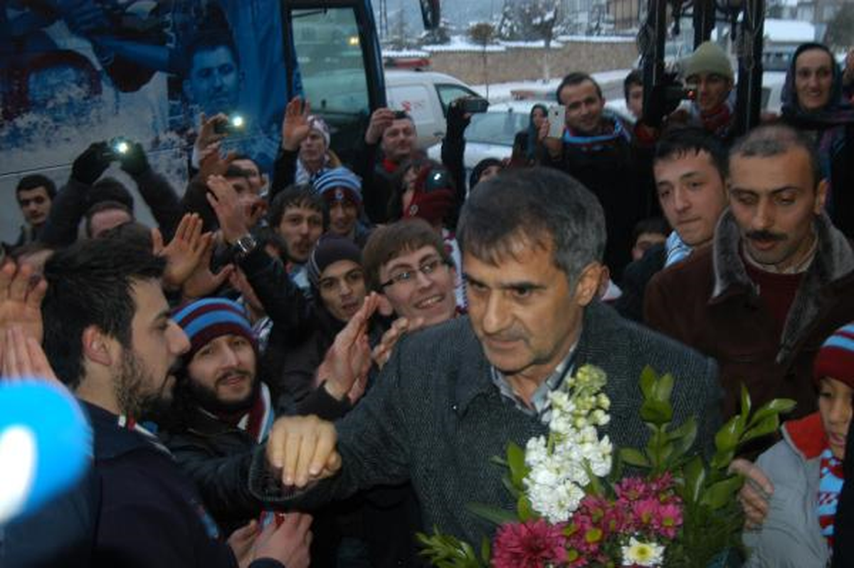 Trabzonspor Karabük\'te Coşkuyla Karşılandı