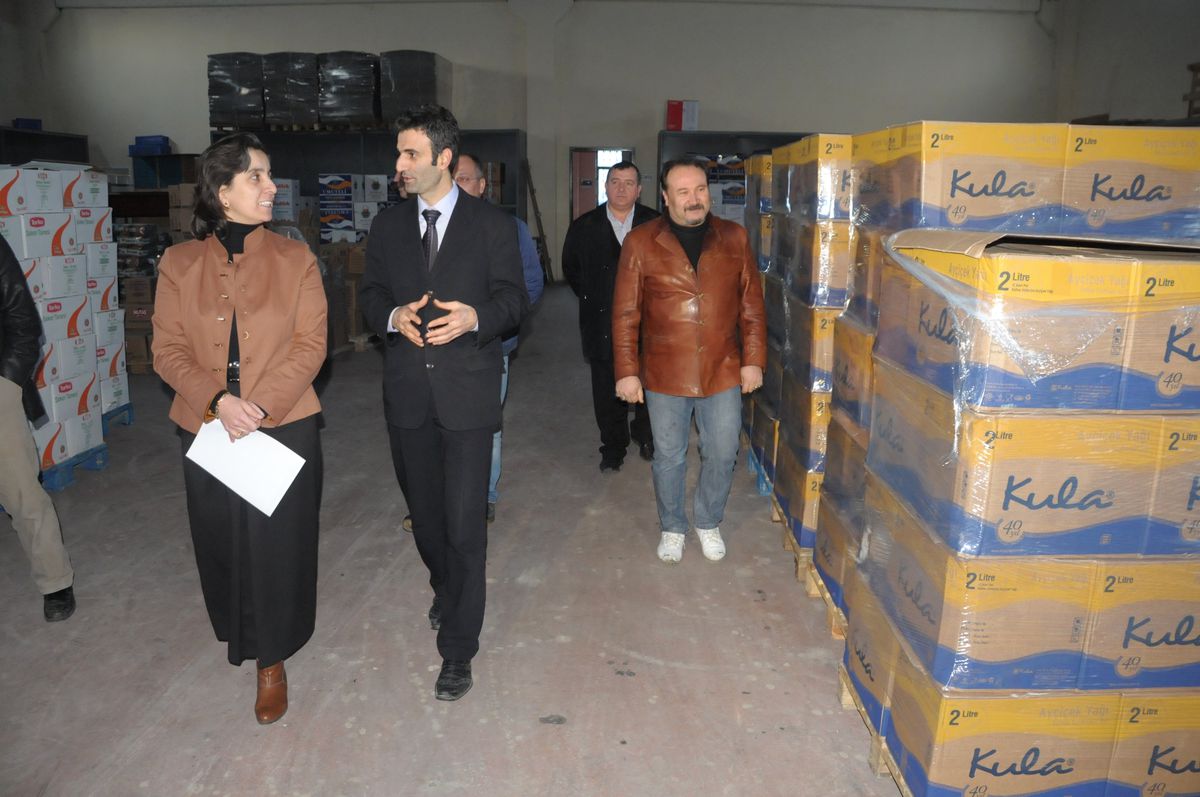 Umuteli\'nden 2011 Yılında 1.151 Aileye Yardım