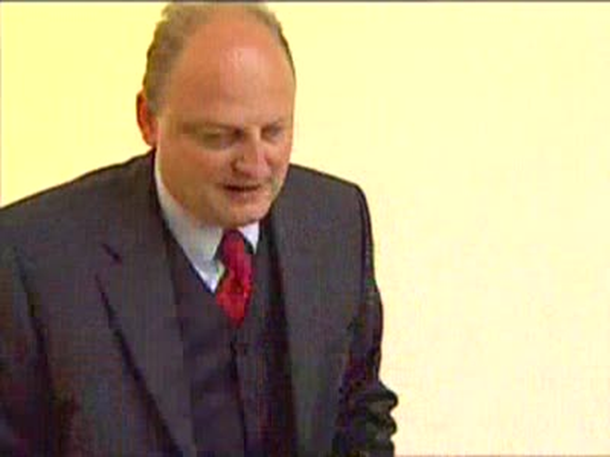Wulff\'un Eski Sözcüsünün Evine Polis Baskını
