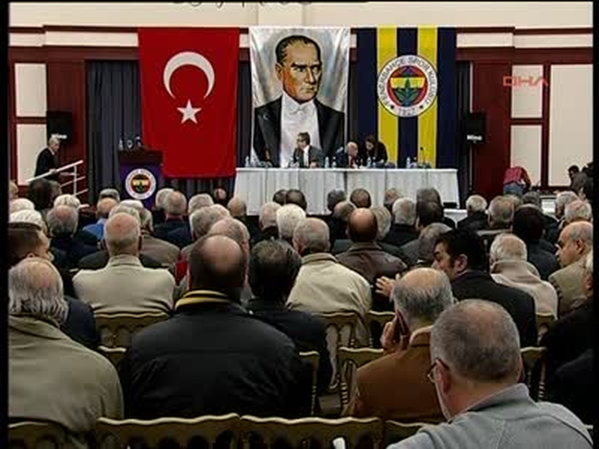 1fenerbahçe Başkanvekili Özdemir: 'Kulübümüz Aleyhine Sistematik Bir Linç Kampanyası Yapılmıştır'