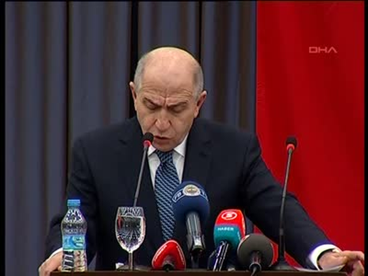 2 Fenerbahçe Başkanvekili Özdemir: 'Kulübümüz Aleyhine Sistematik Bir Linç Kampanyası Yapılmıştır'