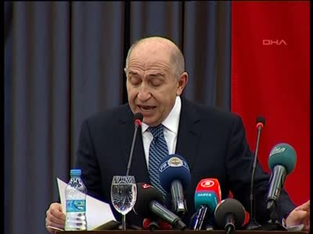 4 Fenerbahçe Başkanvekili Özdemir: 'Kulübümüz Aleyhine Sistematik Bir Linç Kampanyası Yapılmıştır'