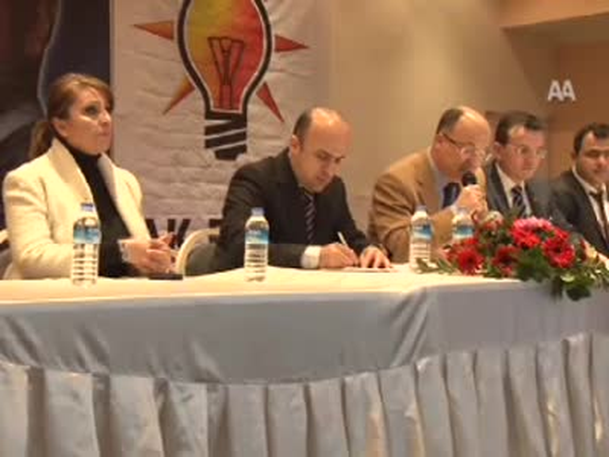 Arınç CHP\'yi Eleştirdi