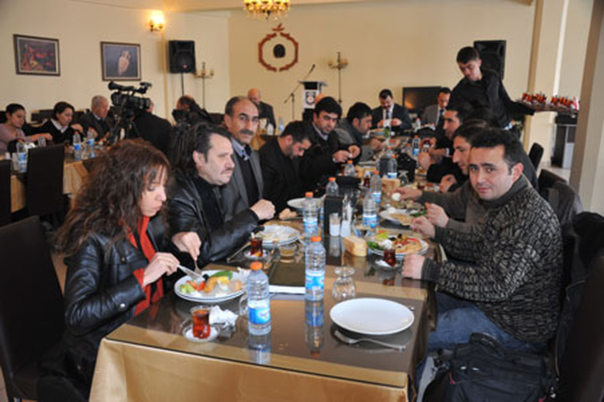 \'\'Başımıza Devlet Kuşu Kondu\'\'