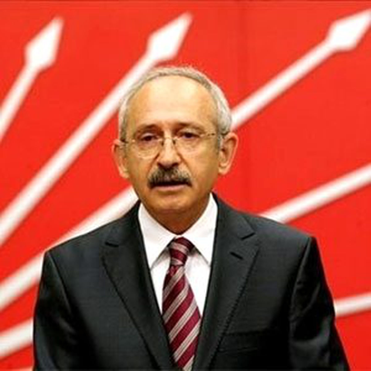 CHP Lideri Kılıçdaroğlu, Kartallı Kazım Meydanı ve Heykeli'nin Açılışını Gerçekleştirdi
