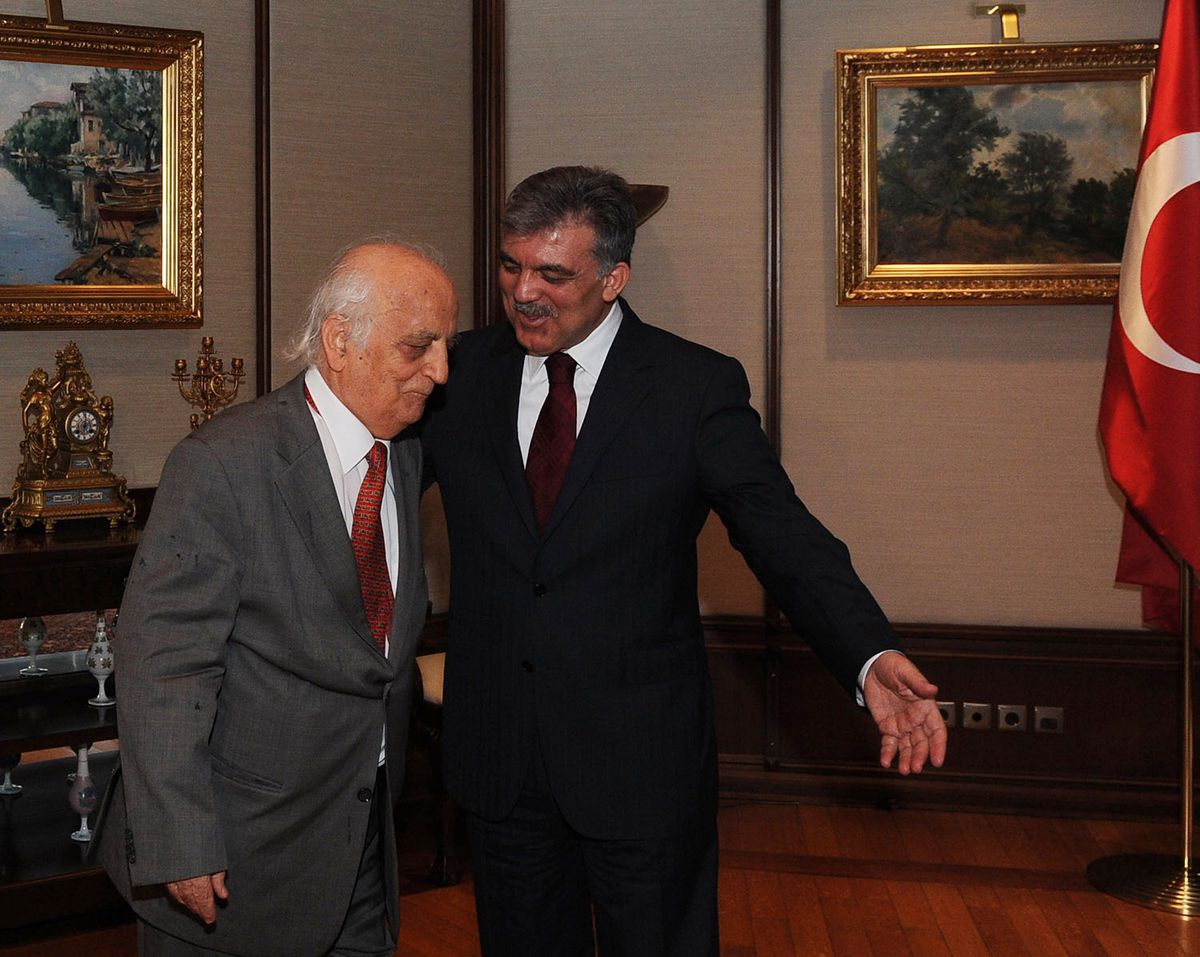 Cumhurbaşkanı Gül, Prof. Dr. Fuat Zengin\'i Kabul Etti