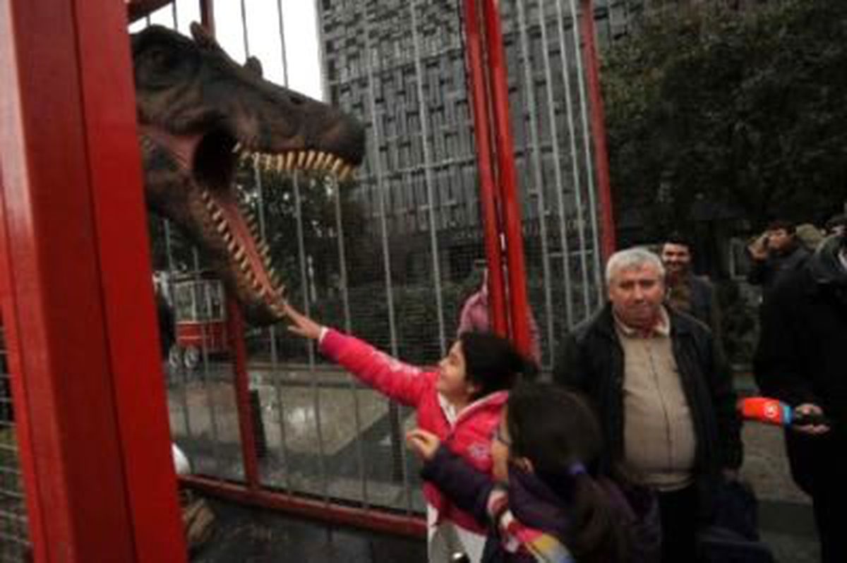 Dinozoru İstanbullular ile Tanıştırdılar