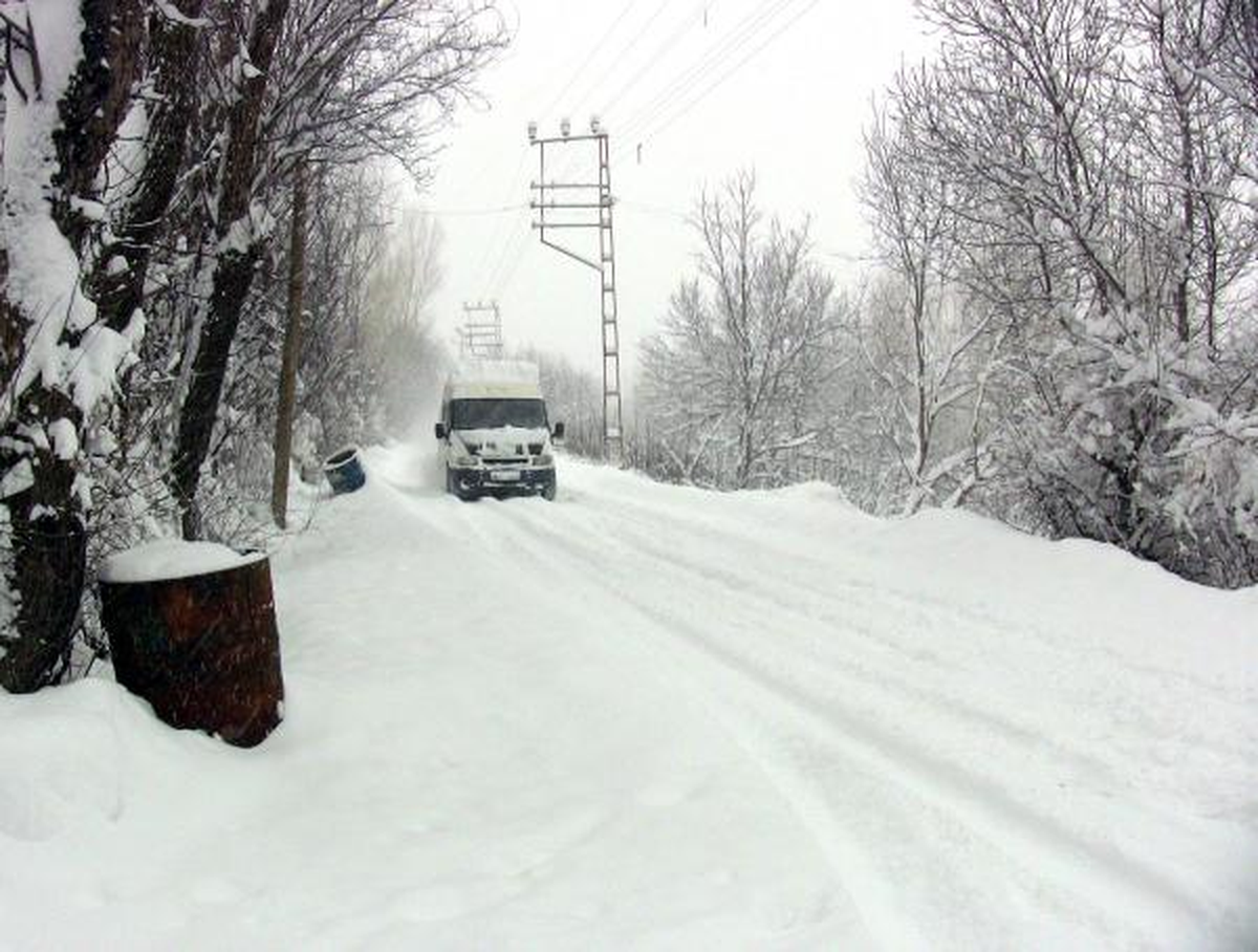 Gevaş\'a Kar Esareti