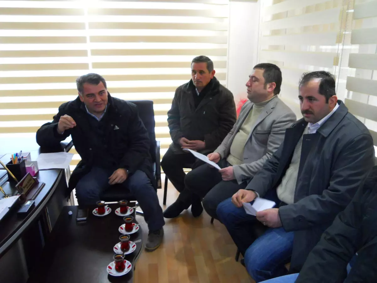 Karanfil'den Hürriyet Beldesindeki İskele Yapımına Destek