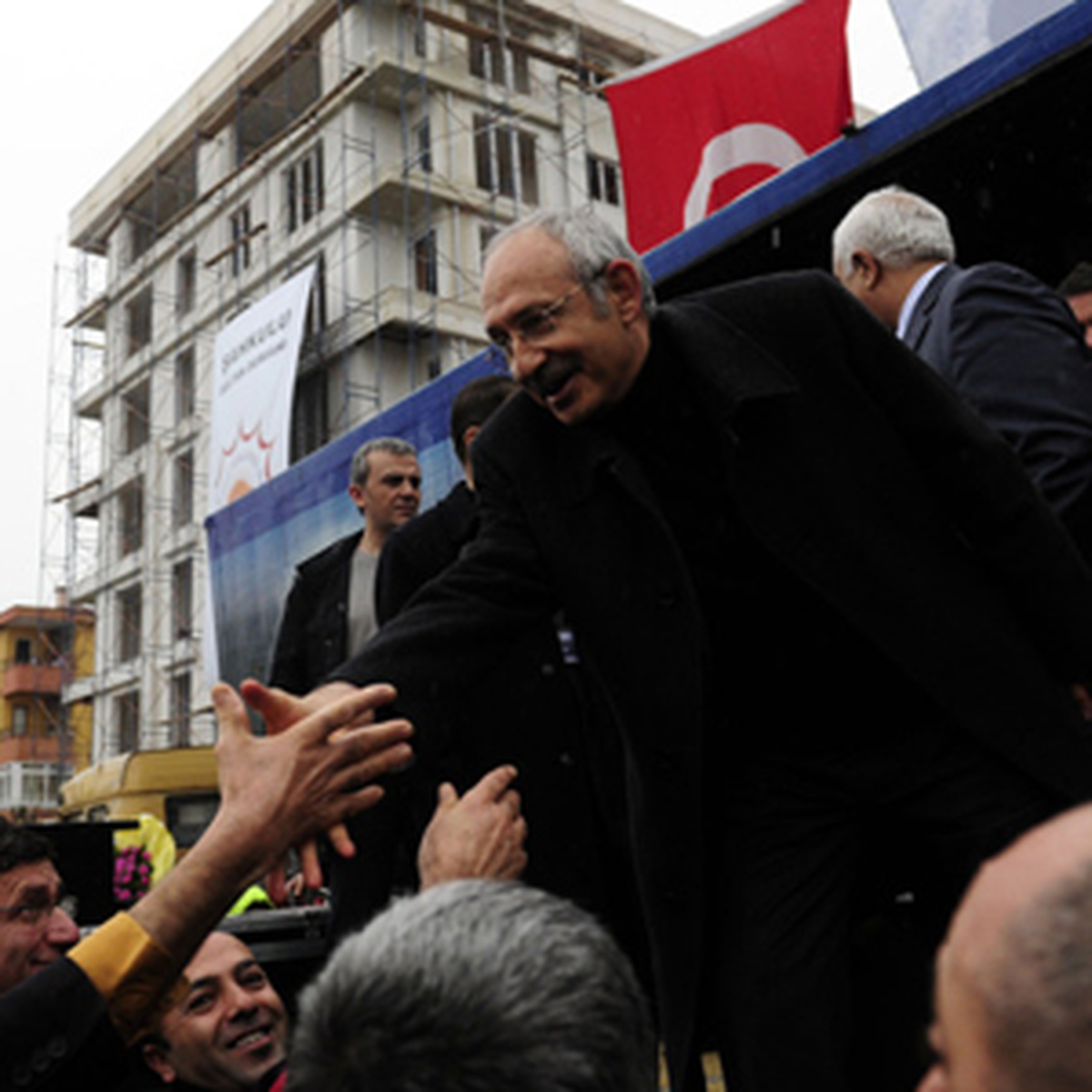 Kılıçdaroğlu Kartal\'da Meydan Açılışı Yaptı