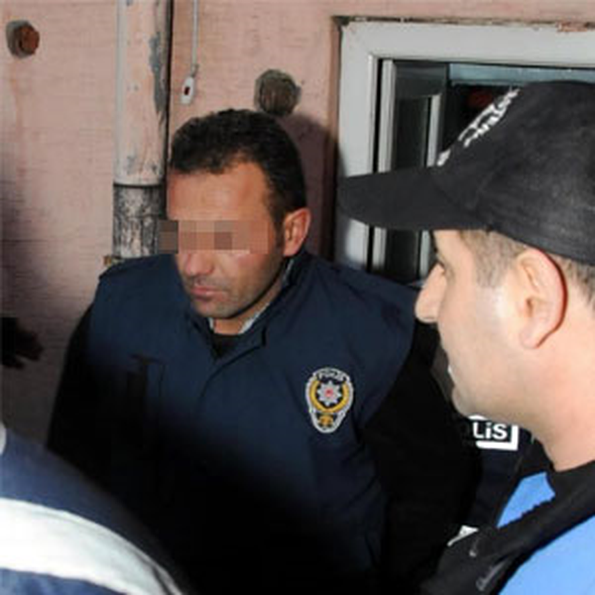Kürtaj Cinneti: 4 Ölü