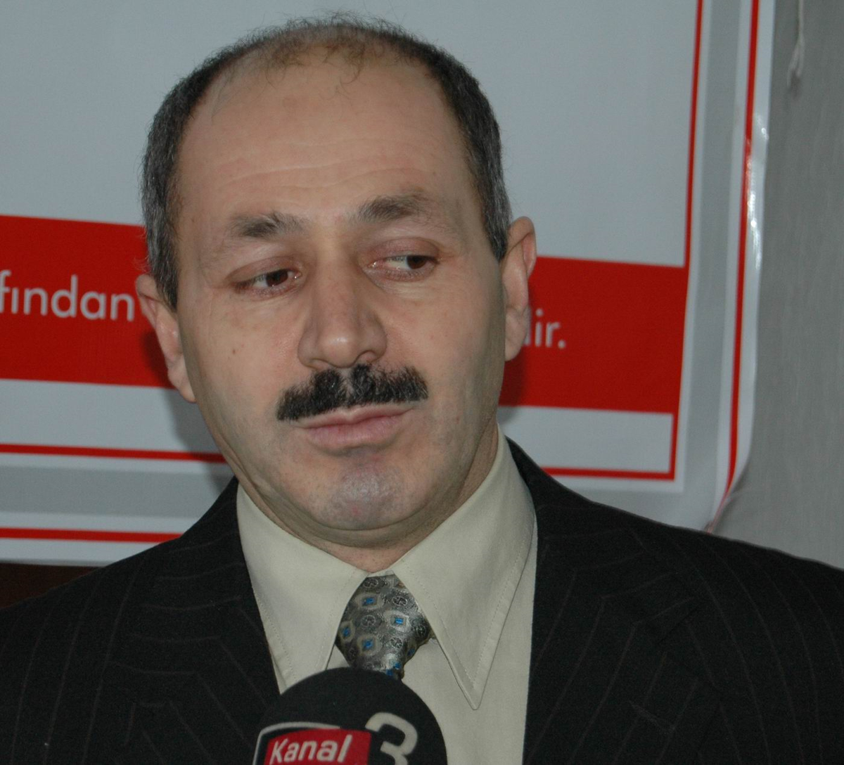 Mermer Fabrikasındaki İşçilere İş Sağlığı Eğitimi