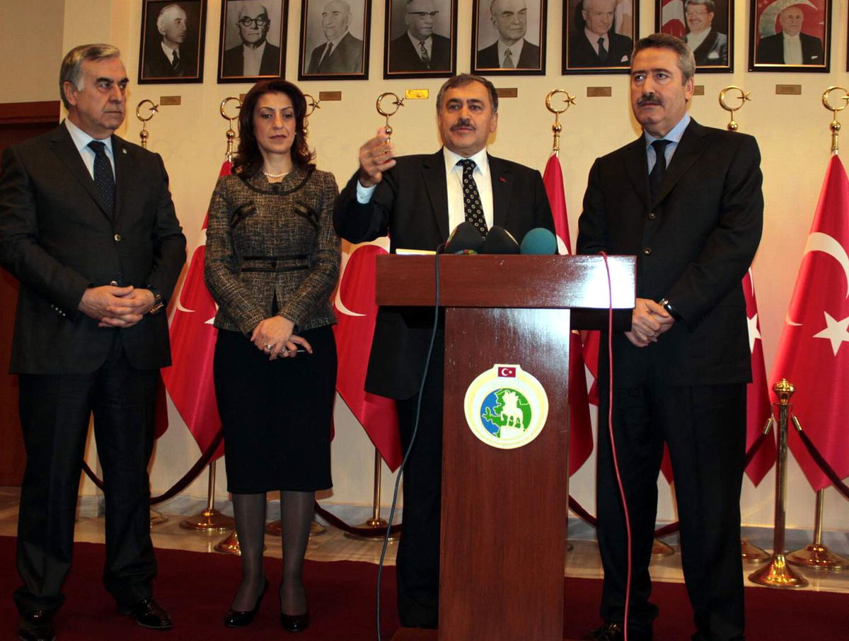 Orman ve Su İşleri Bakanı Eroğlu İzmir'de