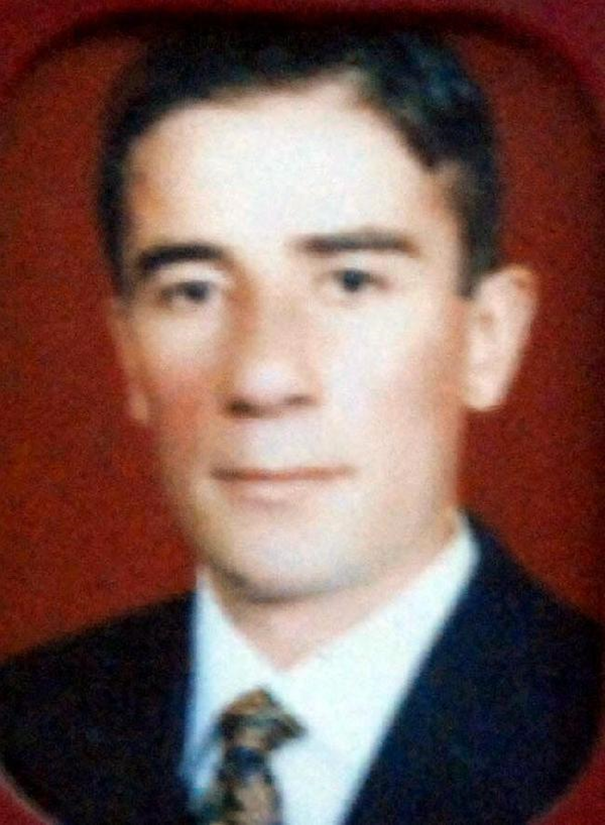 Resim Öğretmeni, Pompalı Tüfekle İntihar Etti