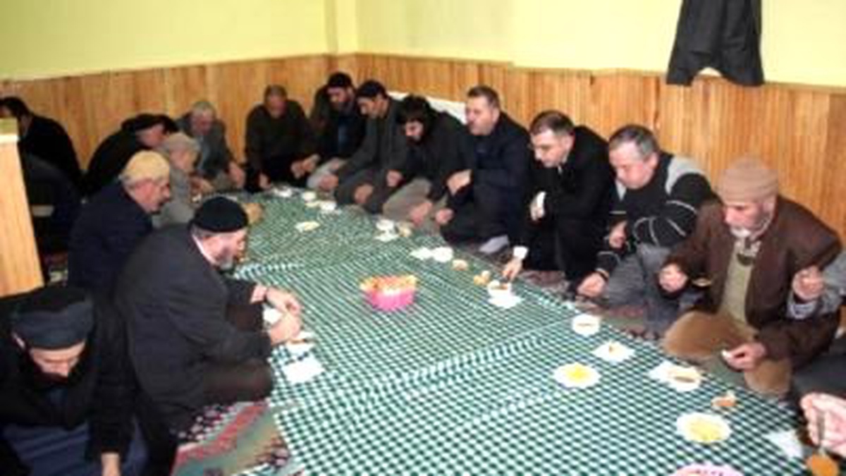 Sabah Namazı Sonrası Camide Çorba İkramı