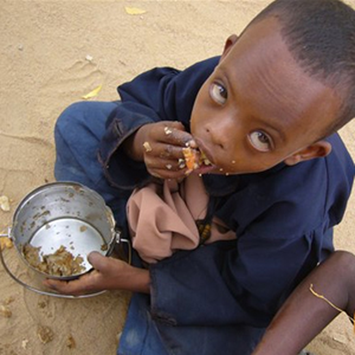 Somali'de En Büyük Sorun Açlık ve İç Savaş