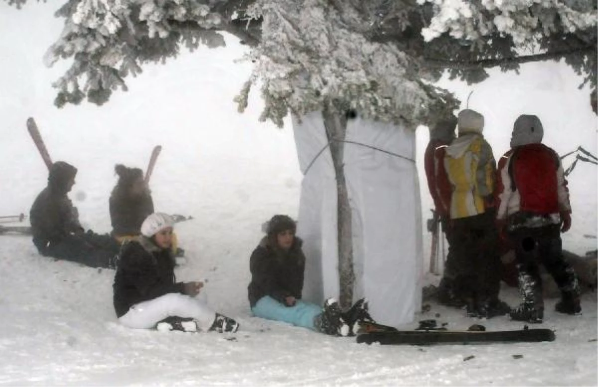 Uludağ\'da Kayak Kazalarına Minderli Önlem