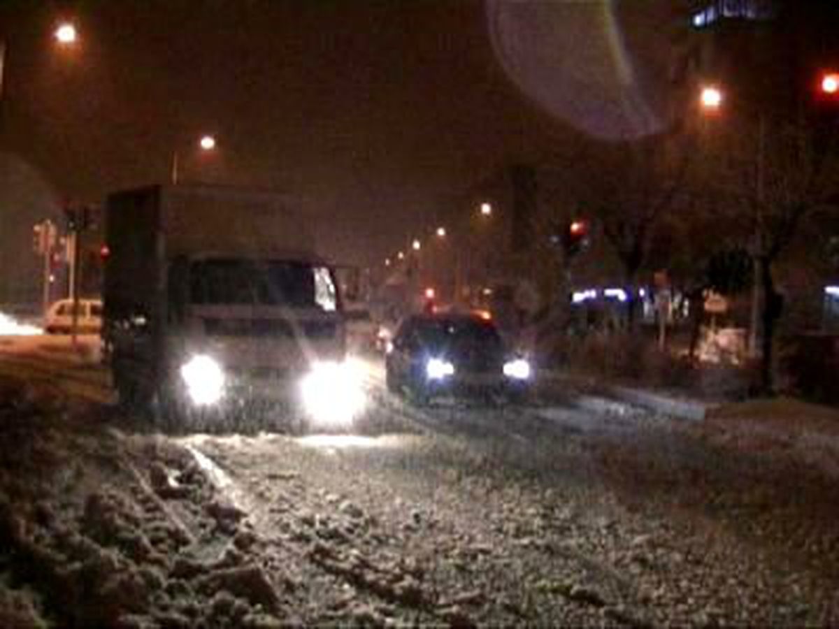 Uşak'ta Kar Yağışı Hayatı Olumsuz Etkiledi