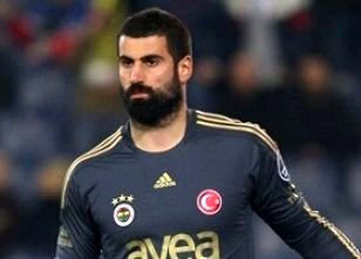 Volkan Demirel Sert Konuştu!