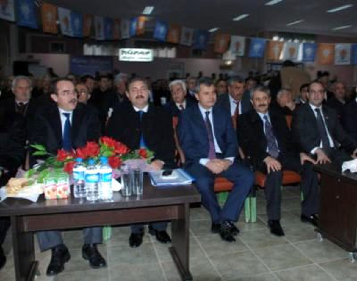 \'Adalet Bakanı Ergin.