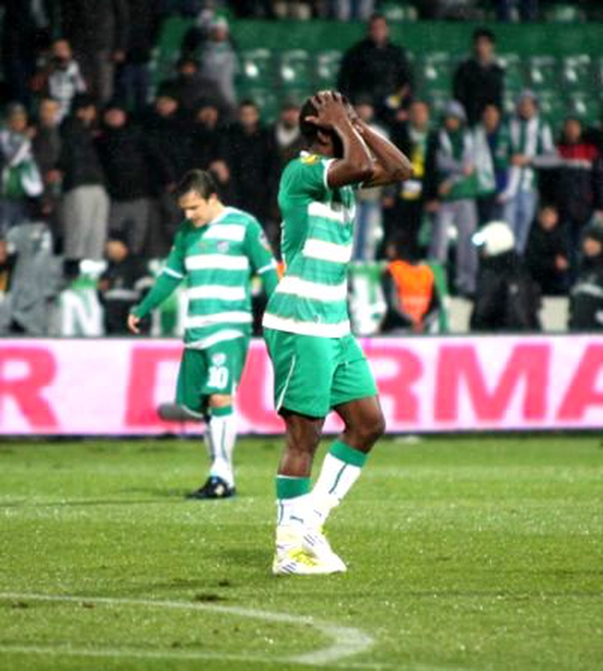 Beşiktaş Mağlubiyetleri Bursaspor\'a Yaramıyor