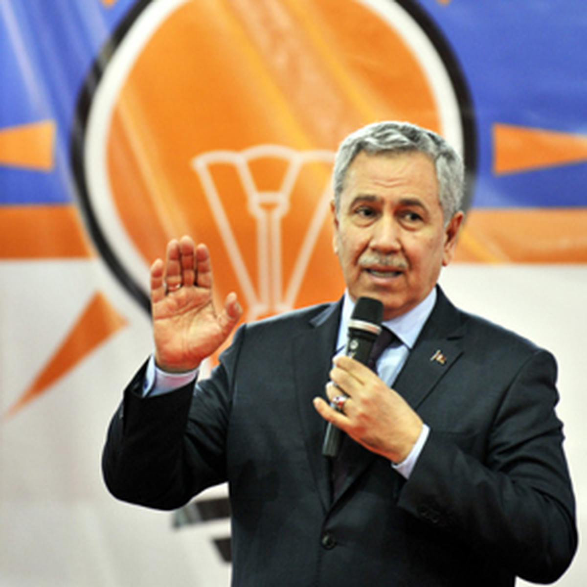 Bursa2 İnegöl Bülent Arınç AKP İlçe Başkanlığının Düzenlediği Etkinlikte Konuştu