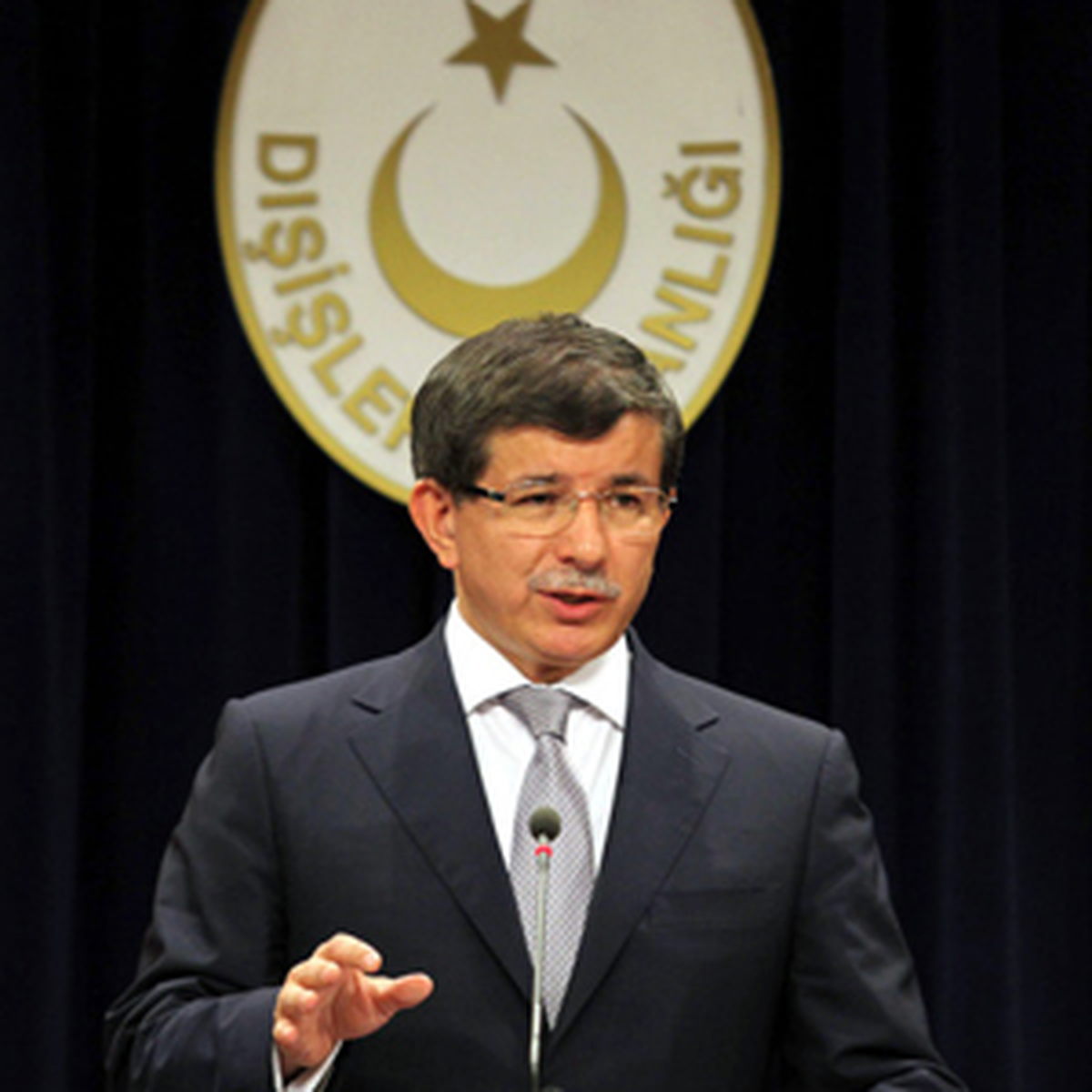 Davutoğlu Fransa\'yı Son Kez Uyardı