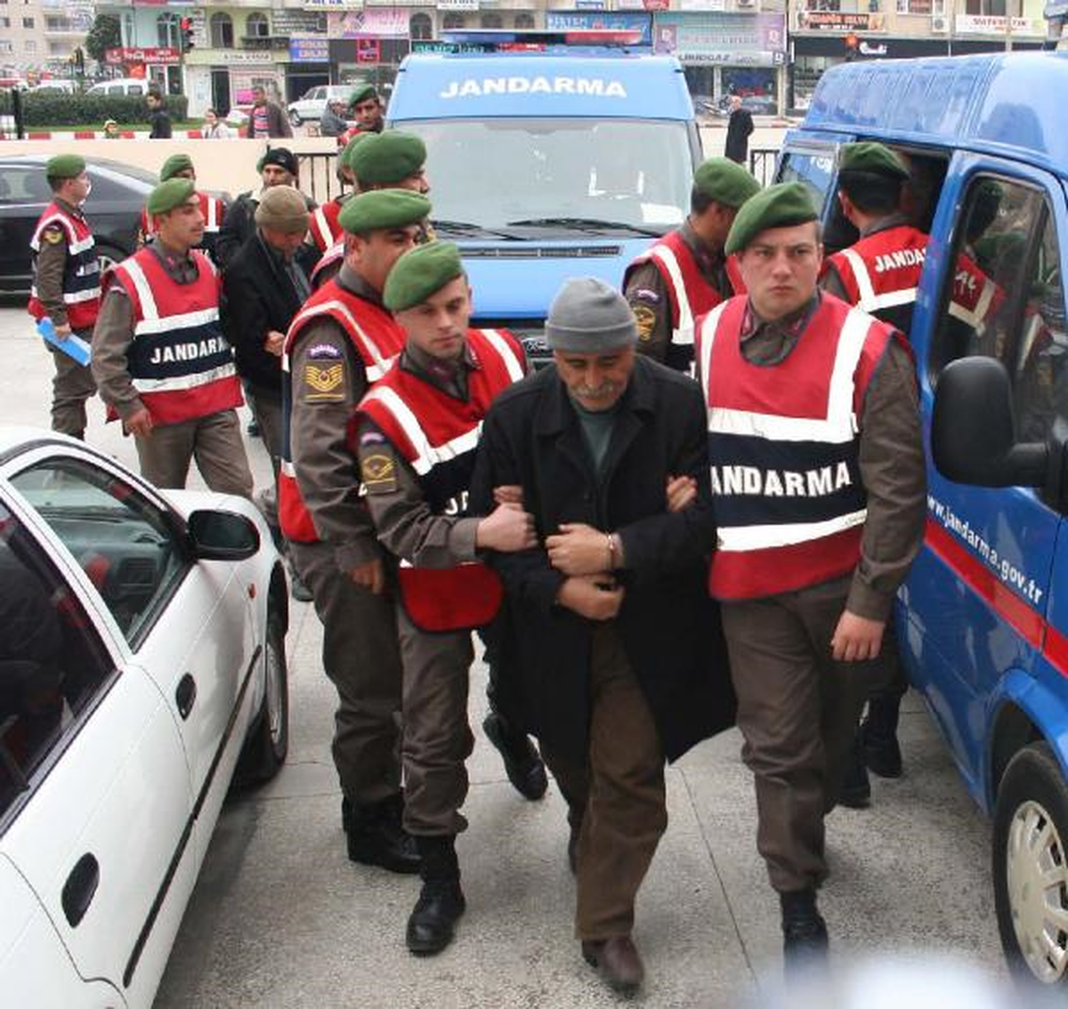 Hayvan Hırzsızlığı Çetesi Çökertildi