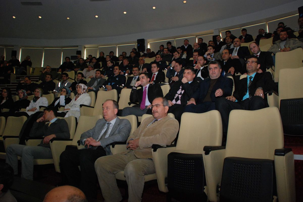 Karatay Konferansları Devam Ediyor