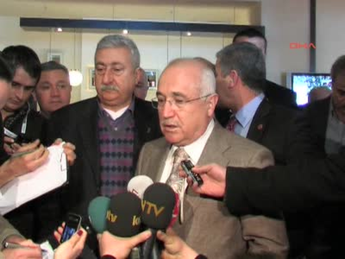 Konya Cemil Çiçek Bu Anayasanın Türkiye'yi Geleceğe Taşımasına İmkanı Yok