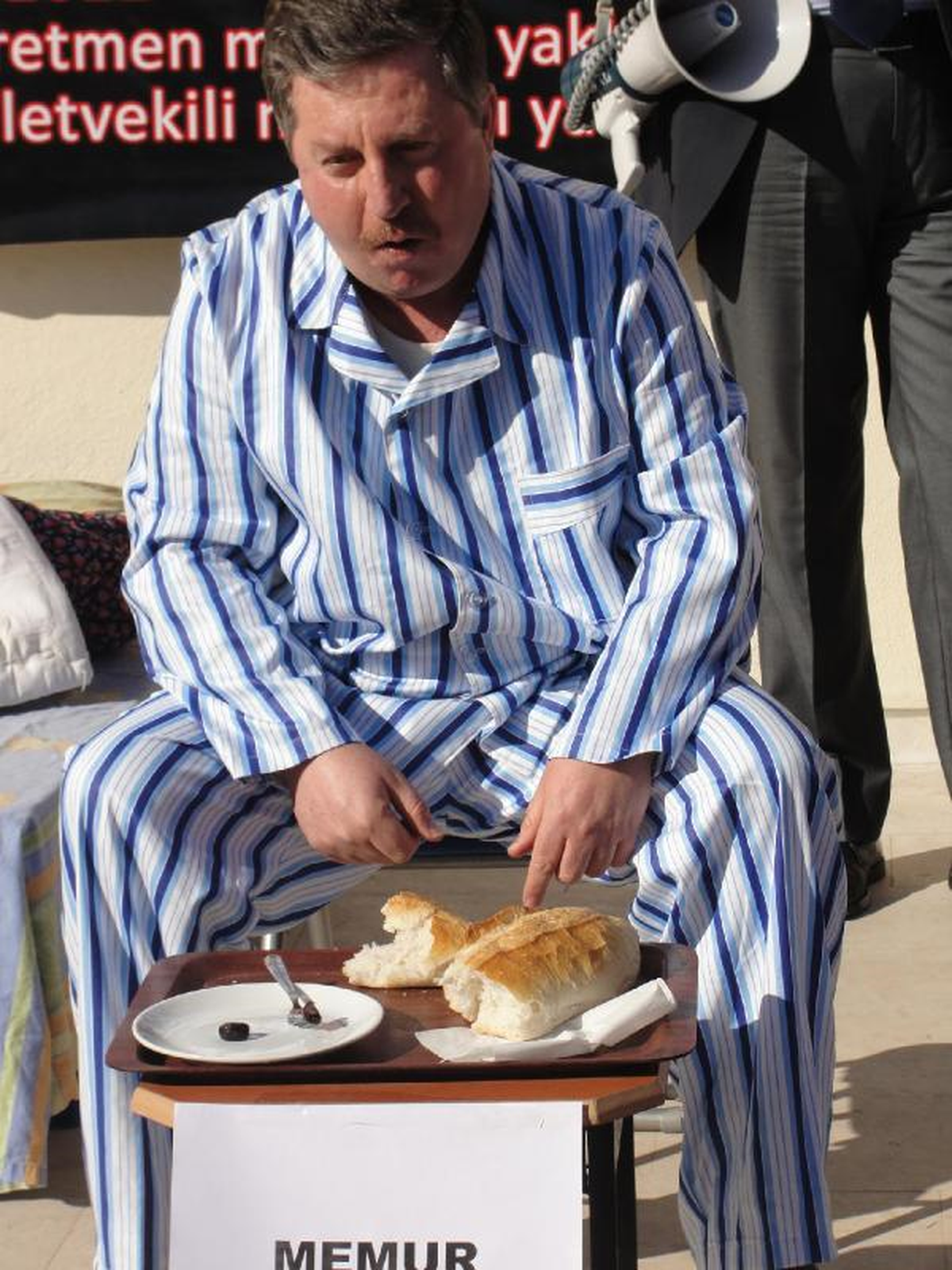 Bilecikli Memurlardan Yataklı-Kahvaltılı Eylem