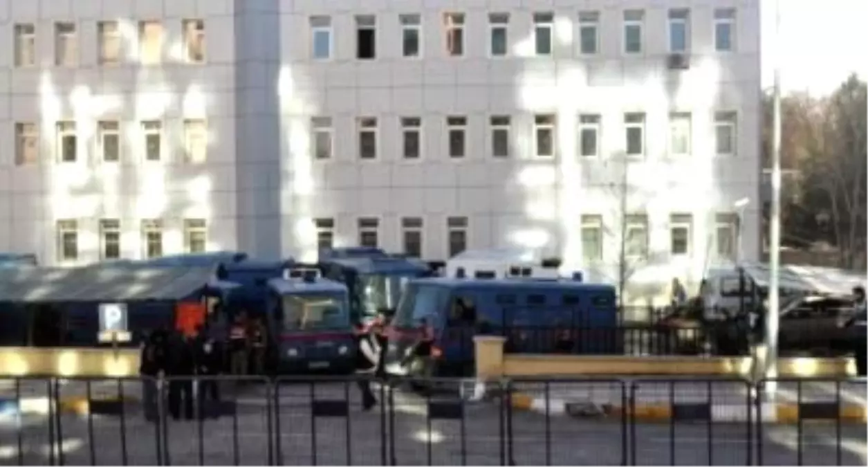 Birinci "Ergenekon" Davasında Şike Şoku