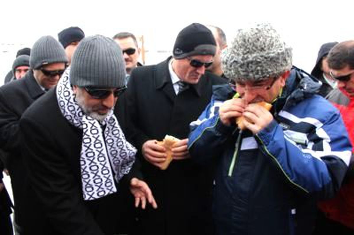 Davutoğlu ve Yıldız, Erciyes'te