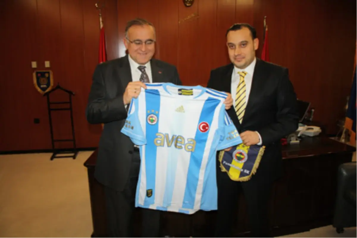 Fenerbahçeliler Derneği\'nden Güzelbey\'e Ziyaret