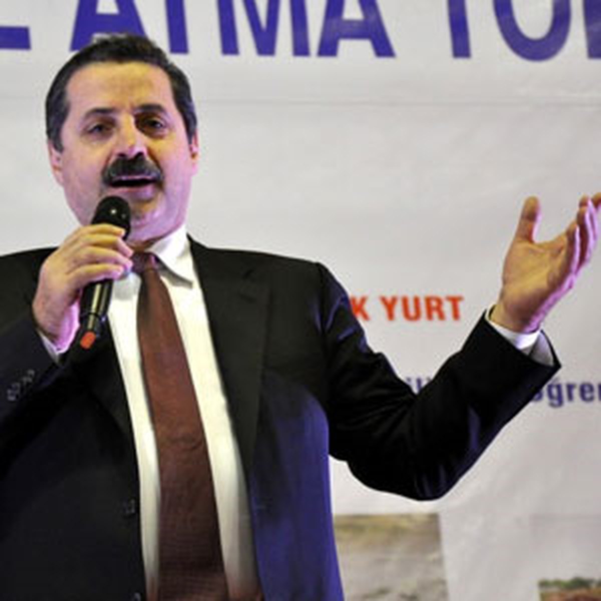 "Hepimizin Ermeni Olmasına Gerek Yok"