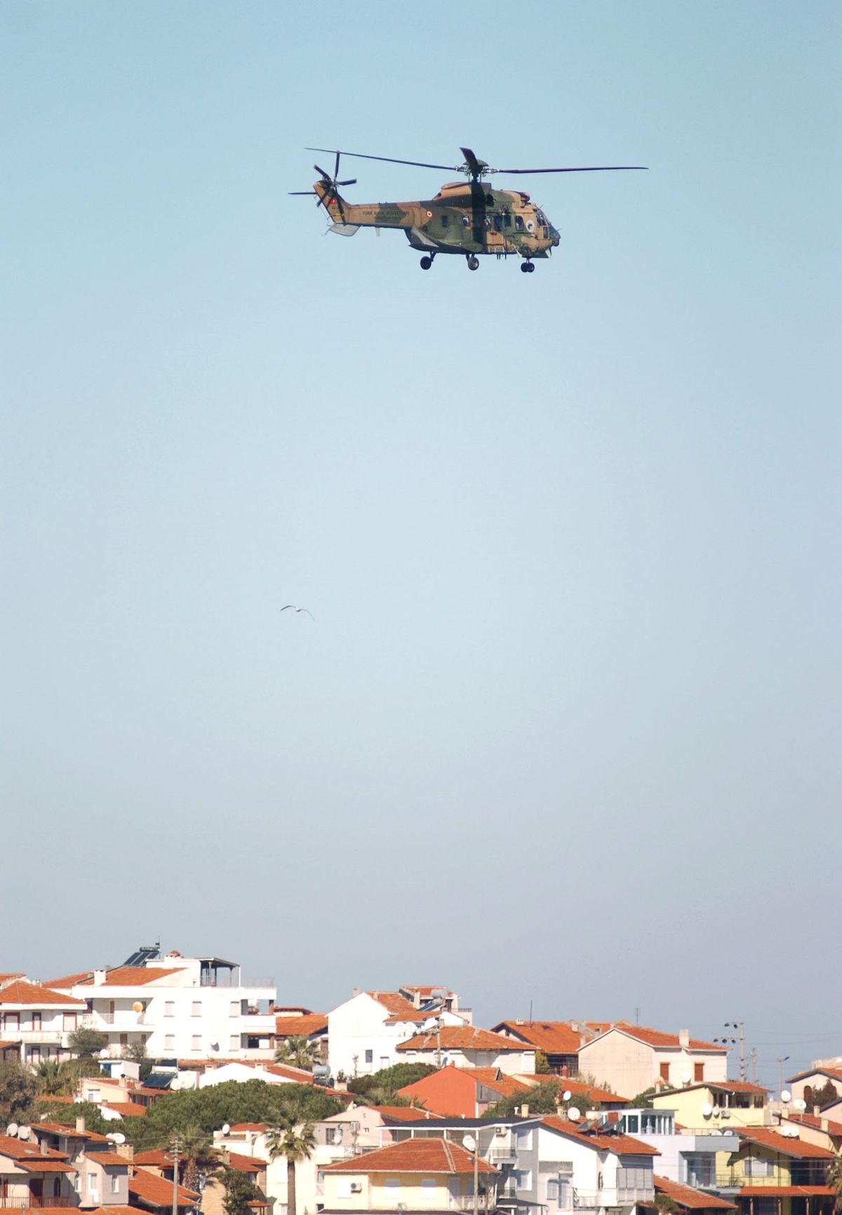 Kayıp Pilot İçin Umutlar Kesilmedi